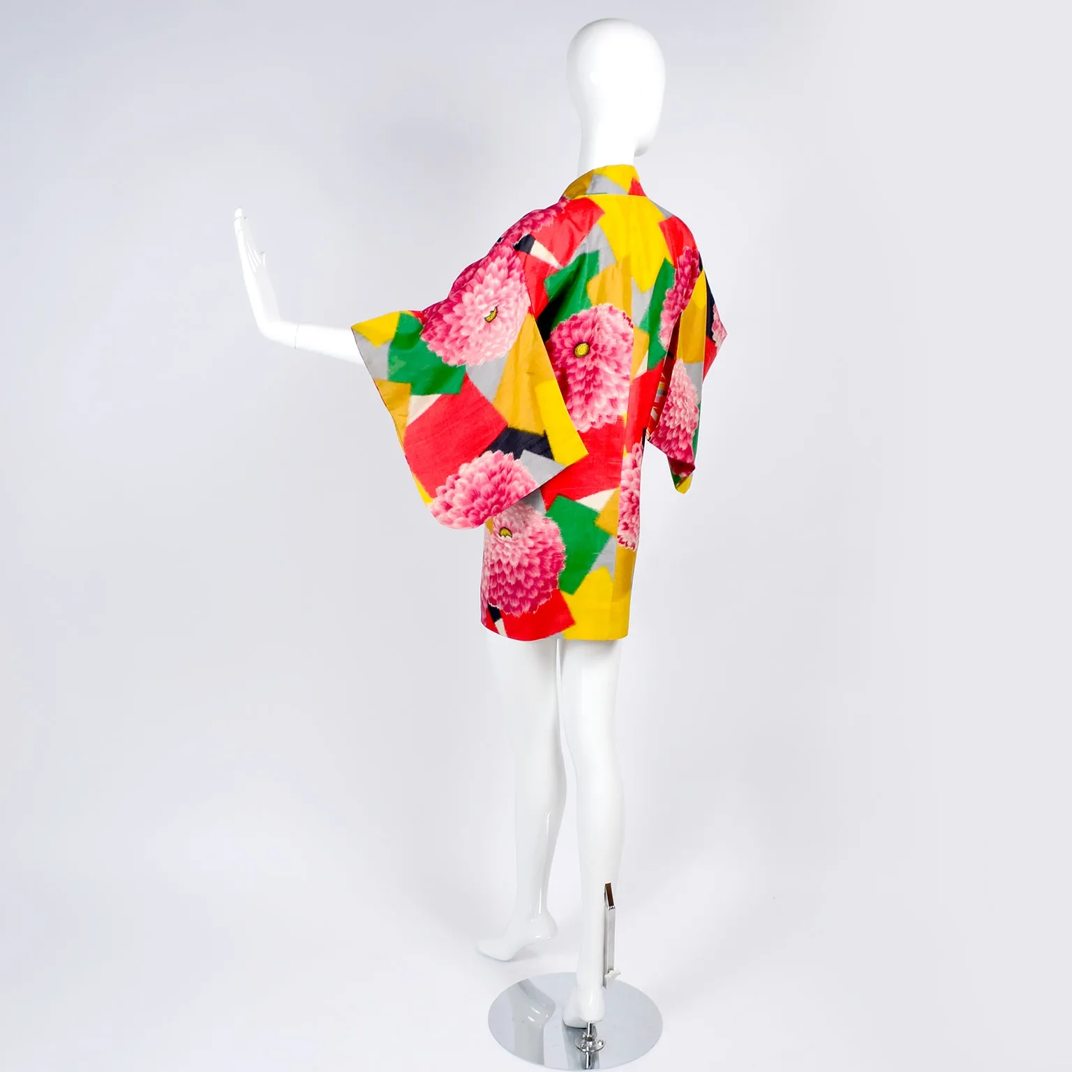 1930's Japanese Haori Silk Kimono Jacket Bold Zinnia & Patchwork Print