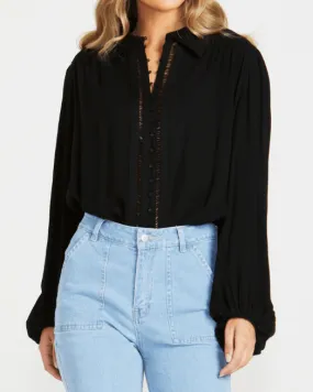 CHAPEL TRIM SHIRT - Black