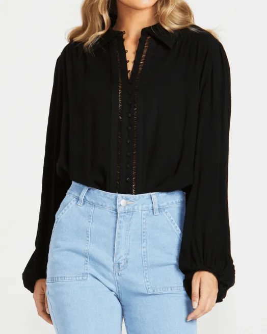 CHAPEL TRIM SHIRT - Black