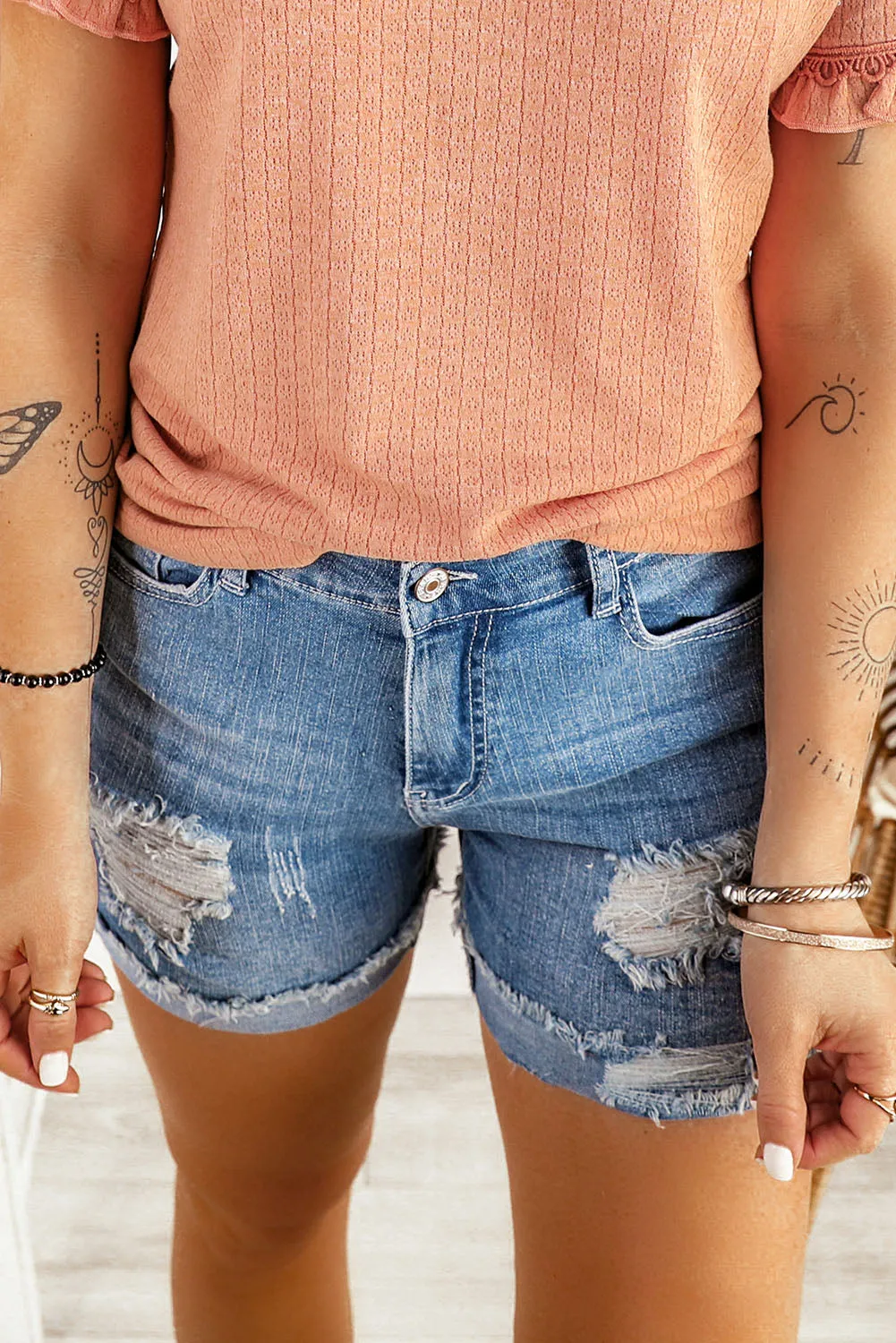 Distressed Denim Short for Women Ripped Rolled Hem Blue Denim Jean Shorts