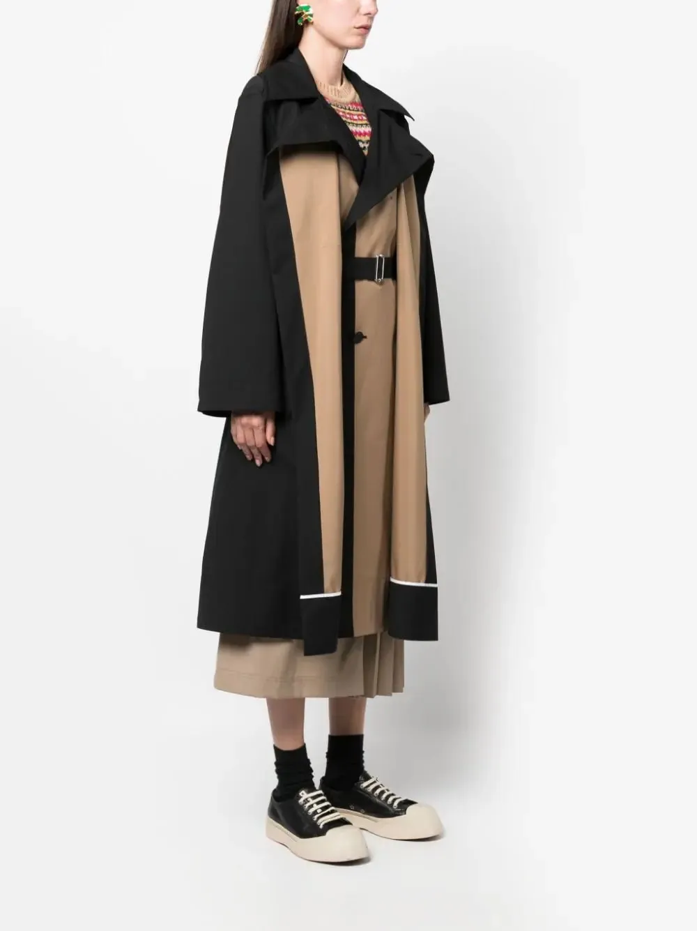 Mantel two-tone belted trench coat