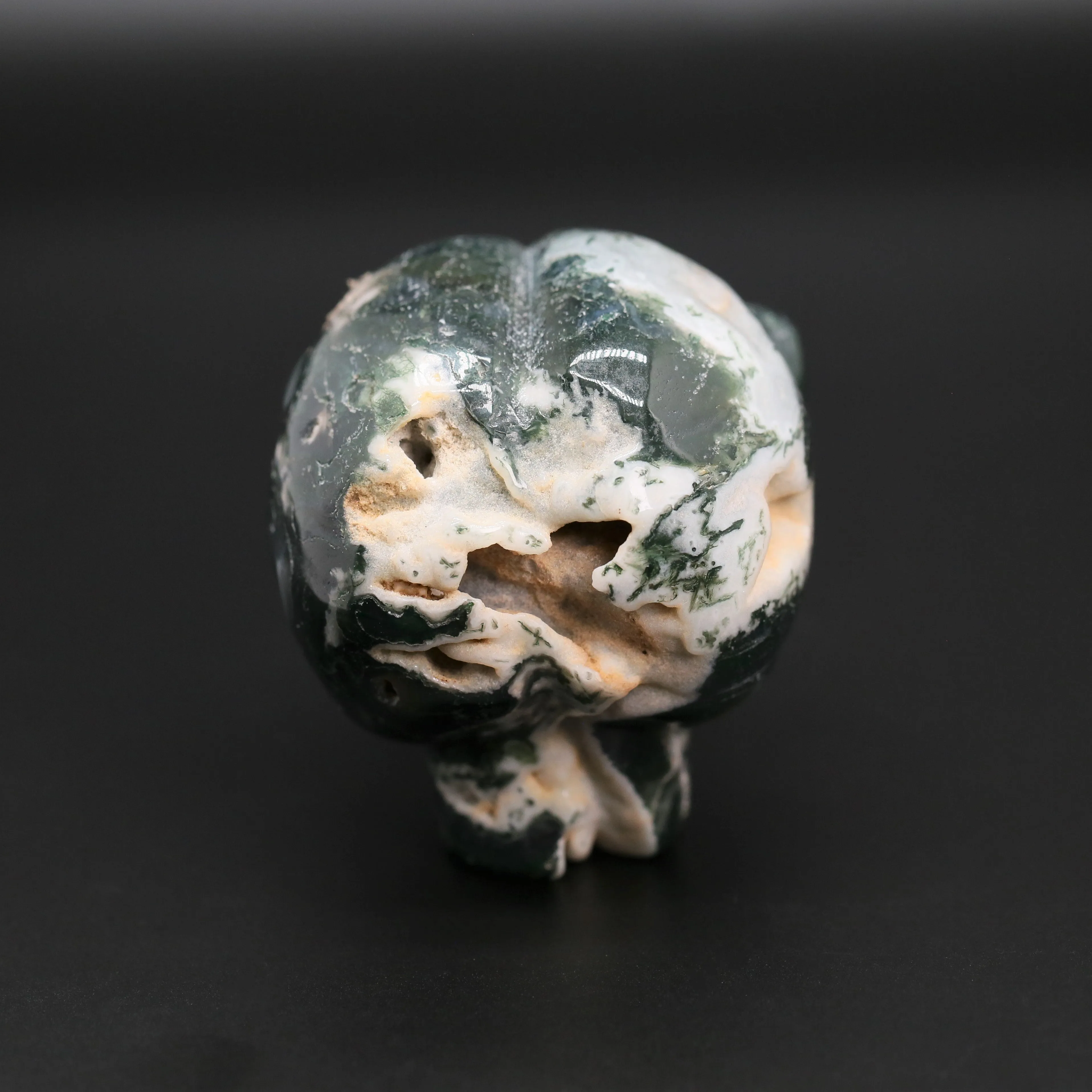 Moss agate alien head