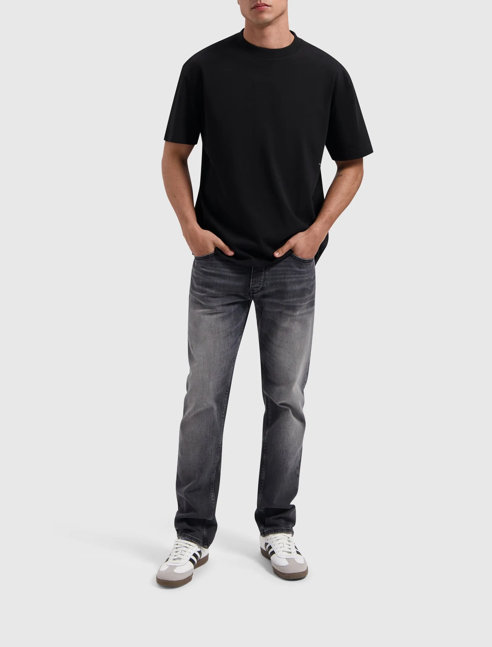 The Eric Regular Fit Jeans | Denim Dark Grey