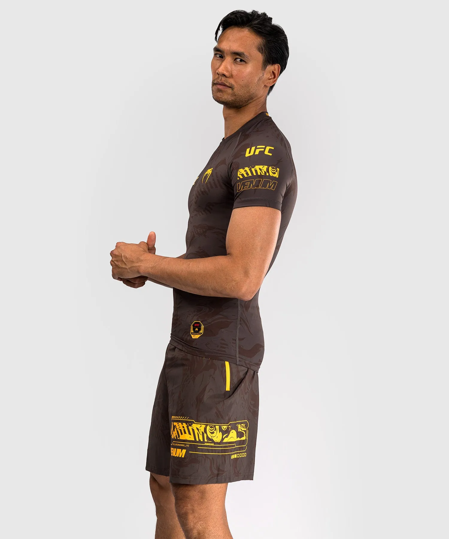 UFC Fusion by Venum Fight Week Men’s Performance Short Sleeve Rashguard - Earthen Brown