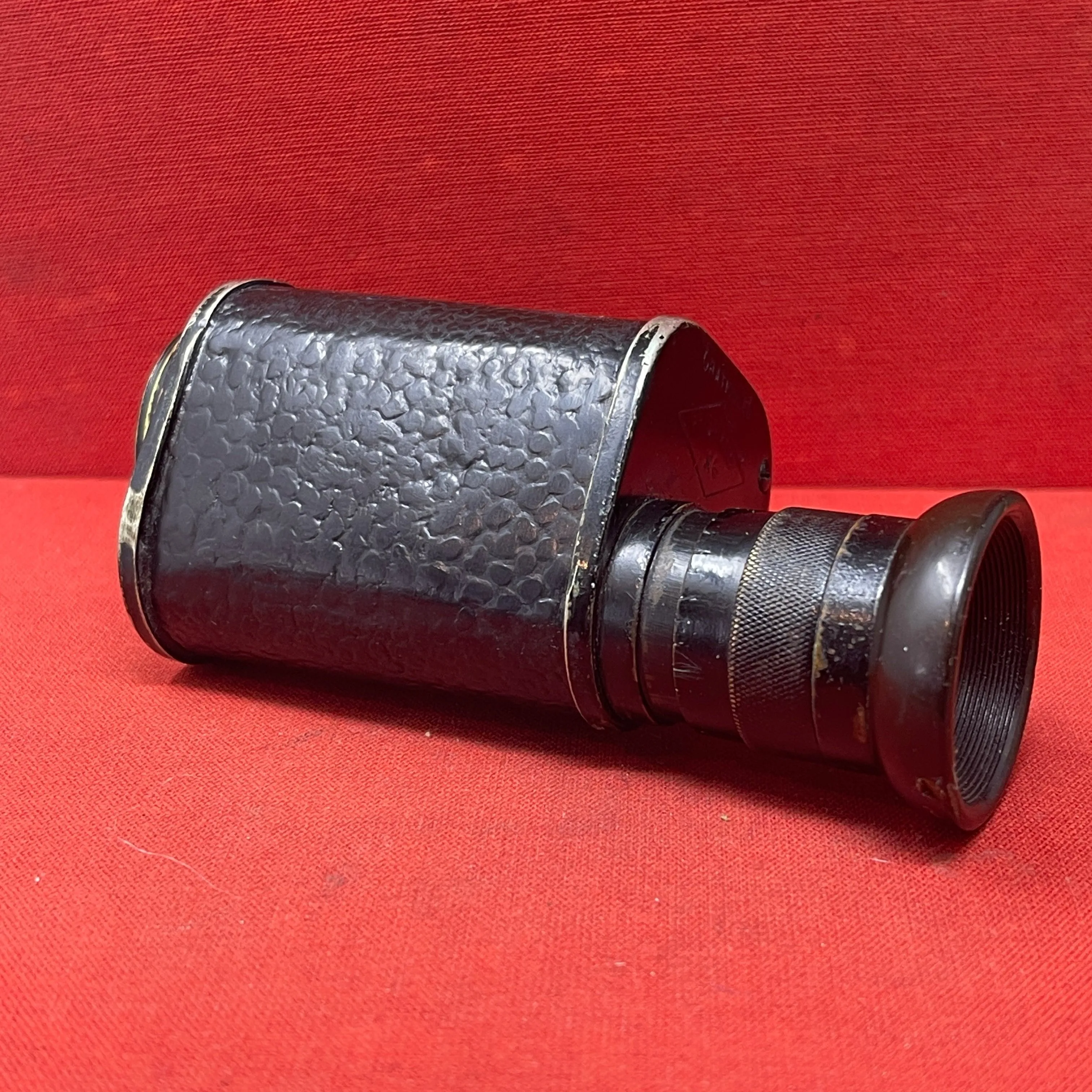 WW2 British Army  Graticued Prismatic x 6 Monocular